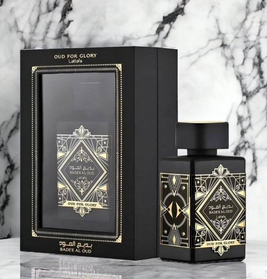 00- KIT 3 PERFUMES + REGALO (Lattafa Our For Glory, Orientica Oud Saffron, Jean Paul Lebeau)